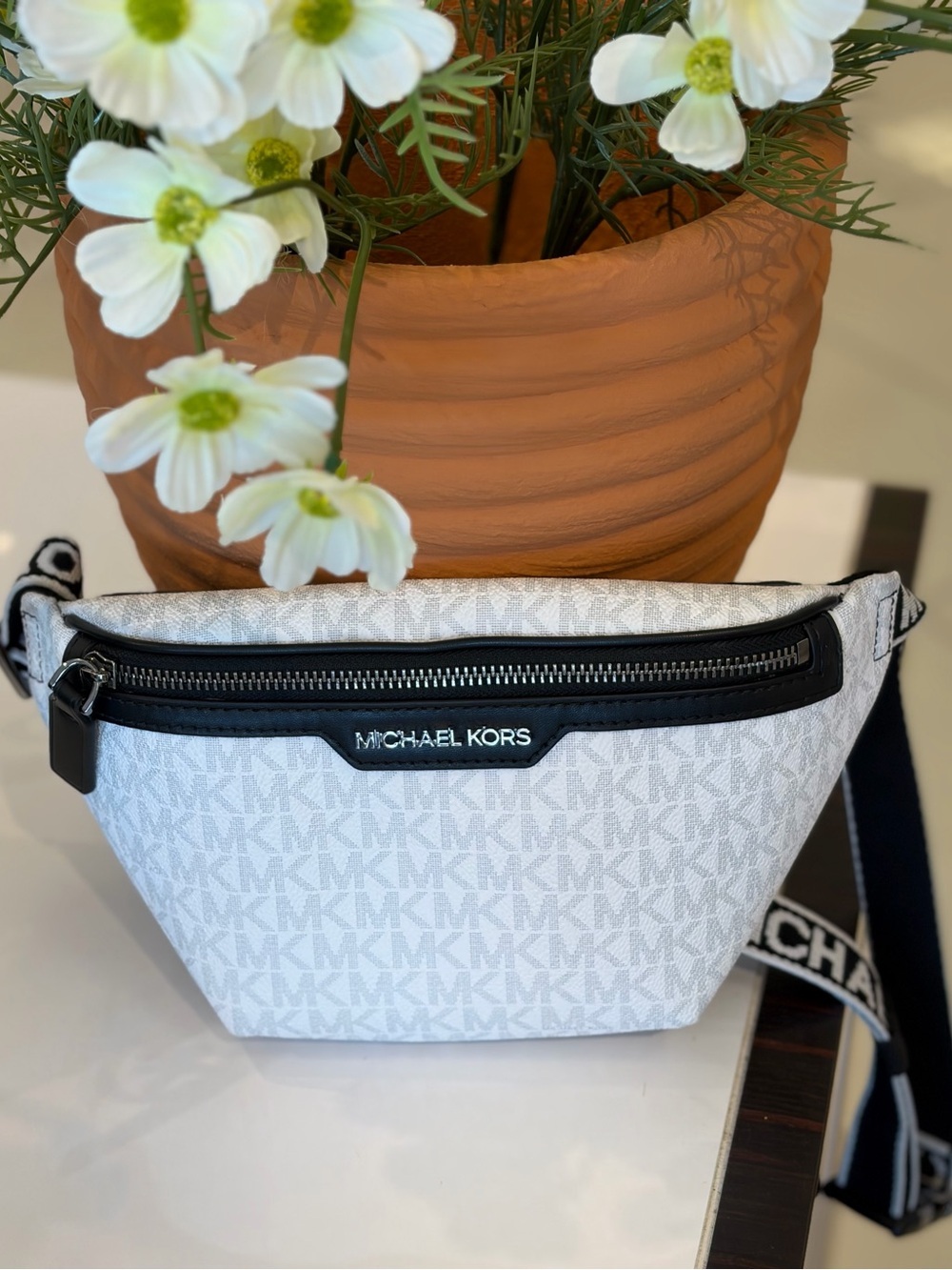 Michael Kors White Logo Belt Bag with Black Trim Unisex Mini Belt Bag